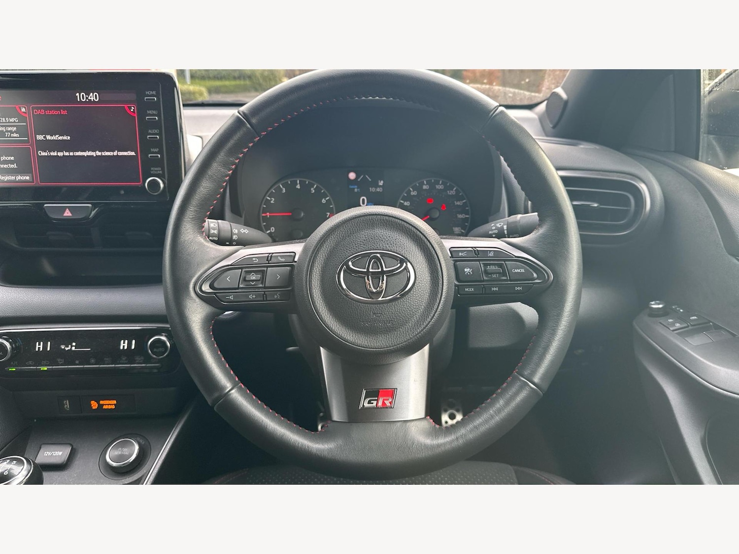 Used Toyota Yaris 2022 for sale - 77376879: Photo 8