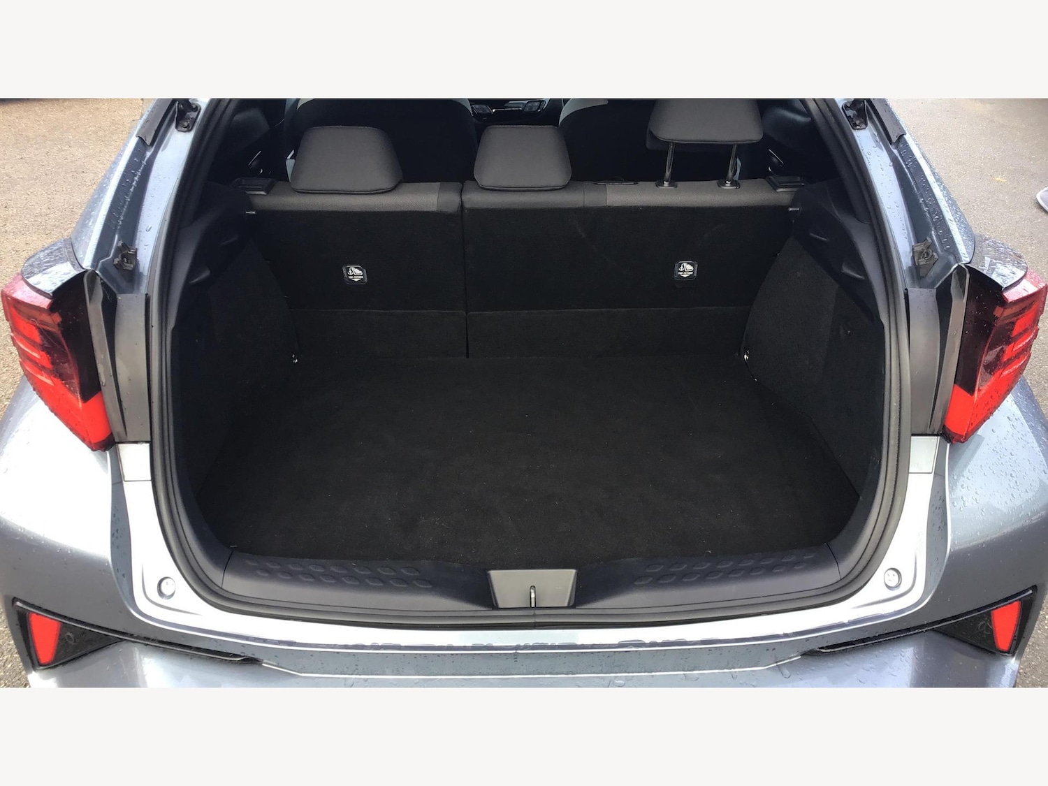 Used Toyota C-HR 2021 for sale - 76689126: Photo 16