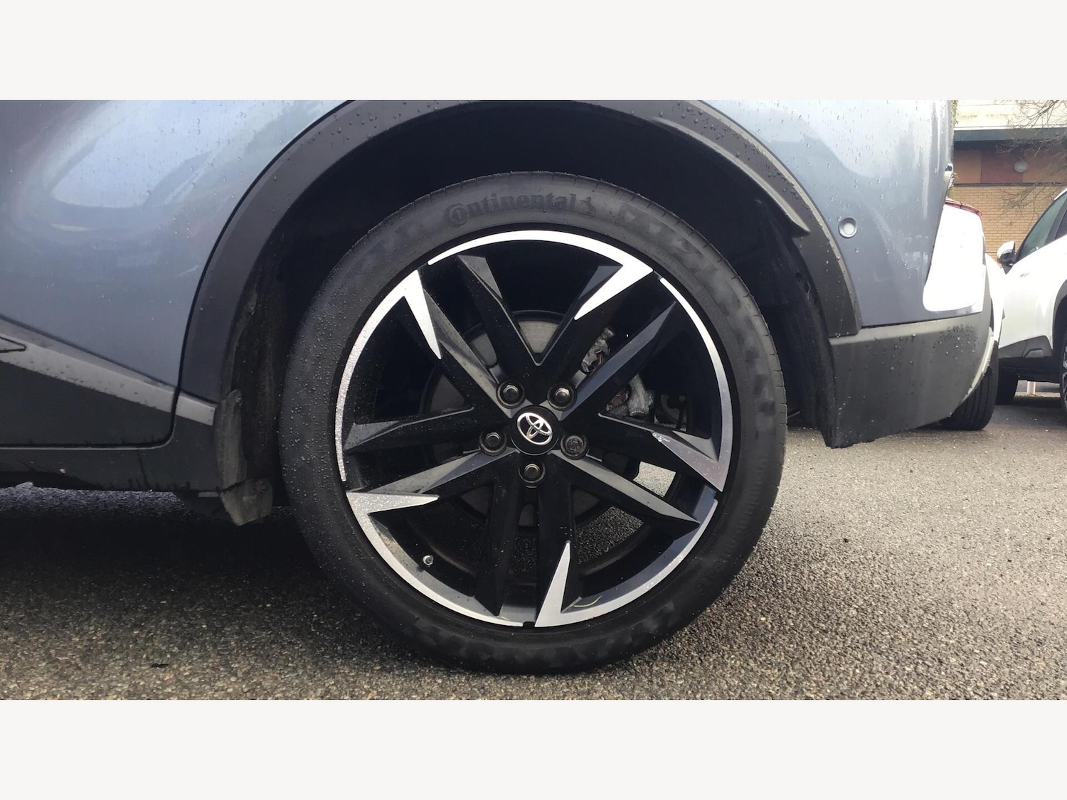 Used Toyota C-HR 2021 for sale - 76689126: Photo 20