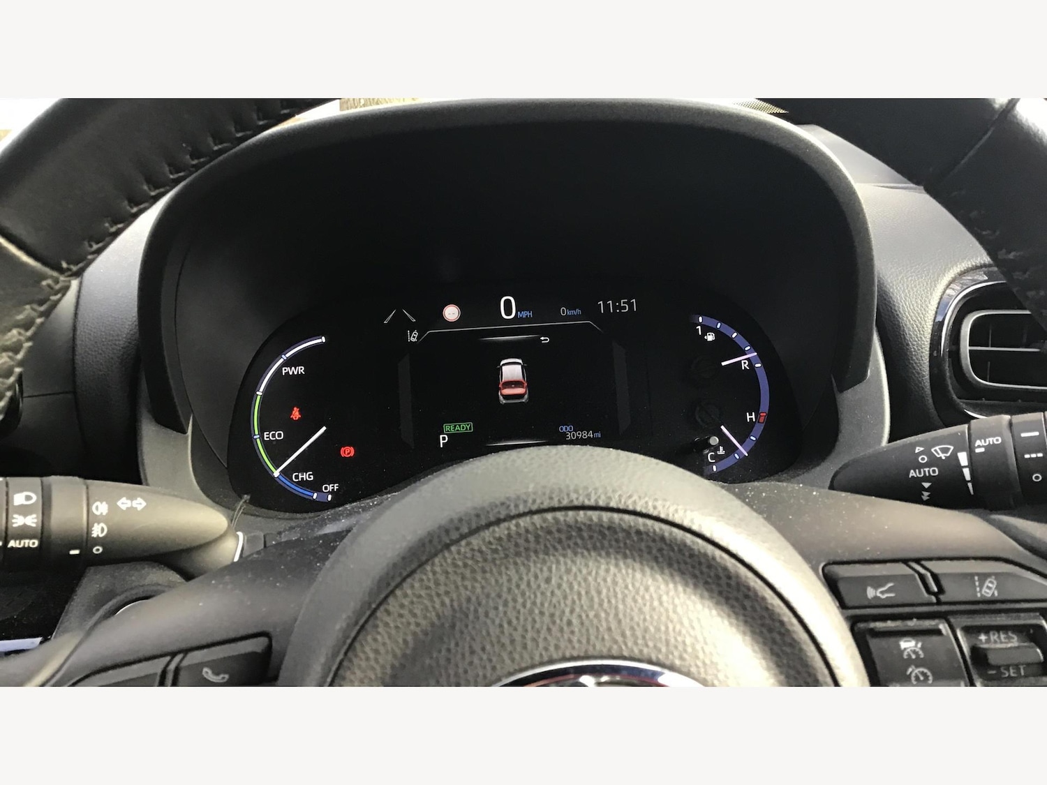 Used Toyota Yaris Cross 2023 for sale - 77081785: Photo 11