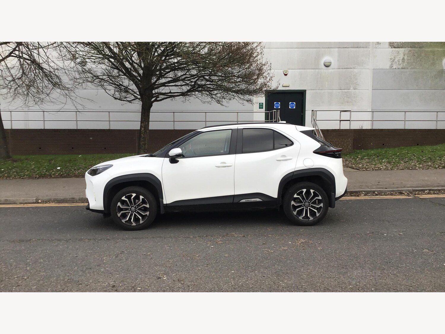 Used Toyota Yaris Cross 2023 for sale - 77081785: Photo 19