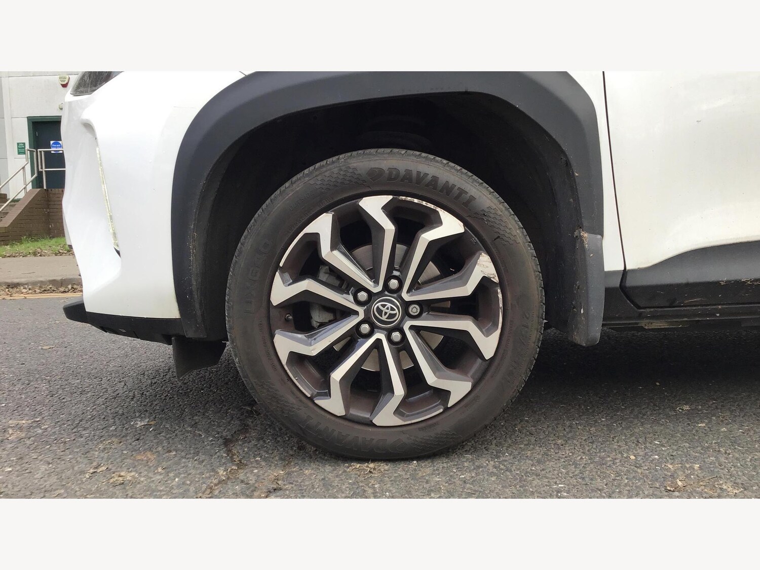 Used Toyota Yaris Cross 2023 for sale - 77081785: Photo 20