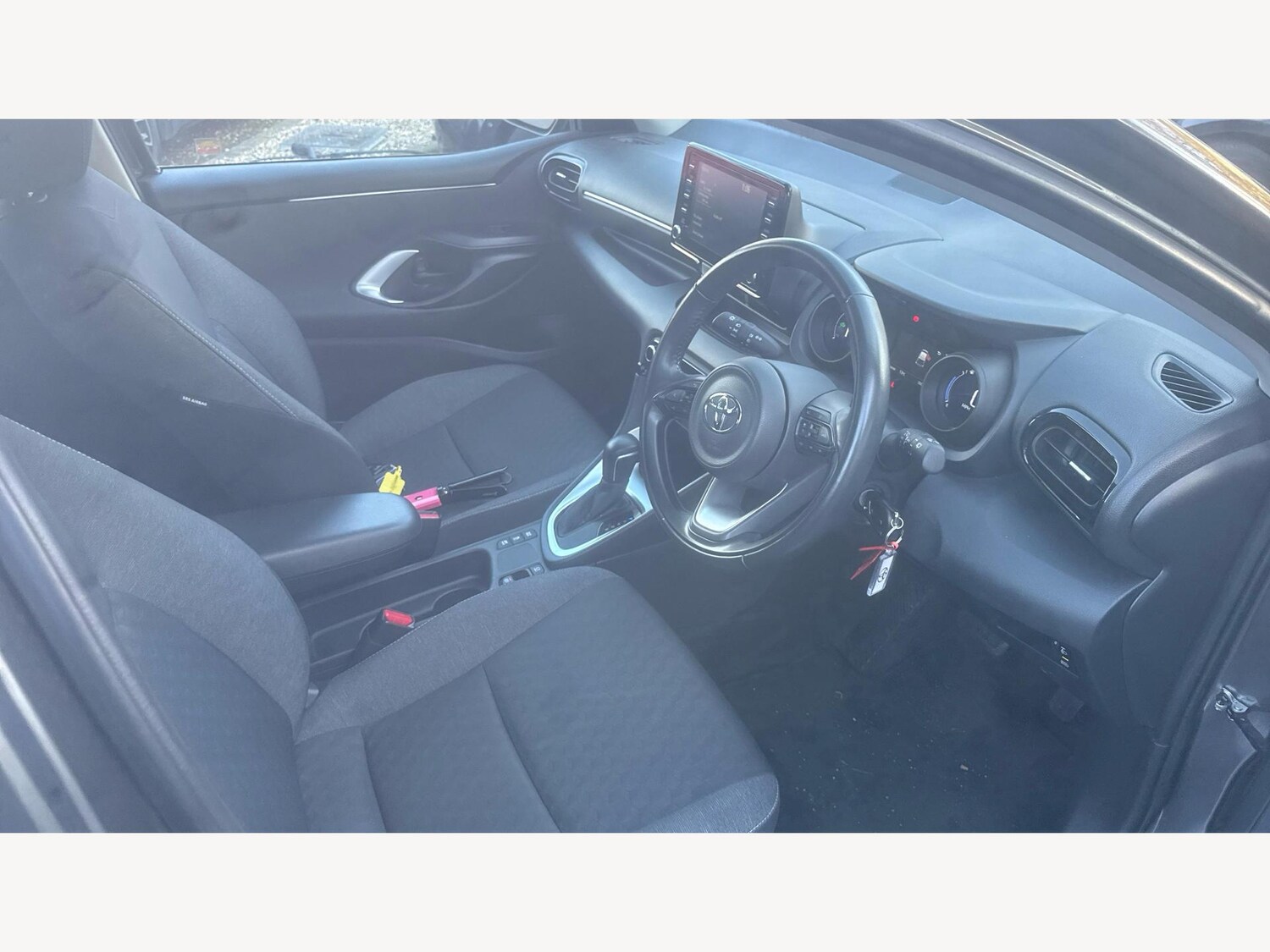 Used Toyota Yaris 2022 for sale - 77028997: Photo 12