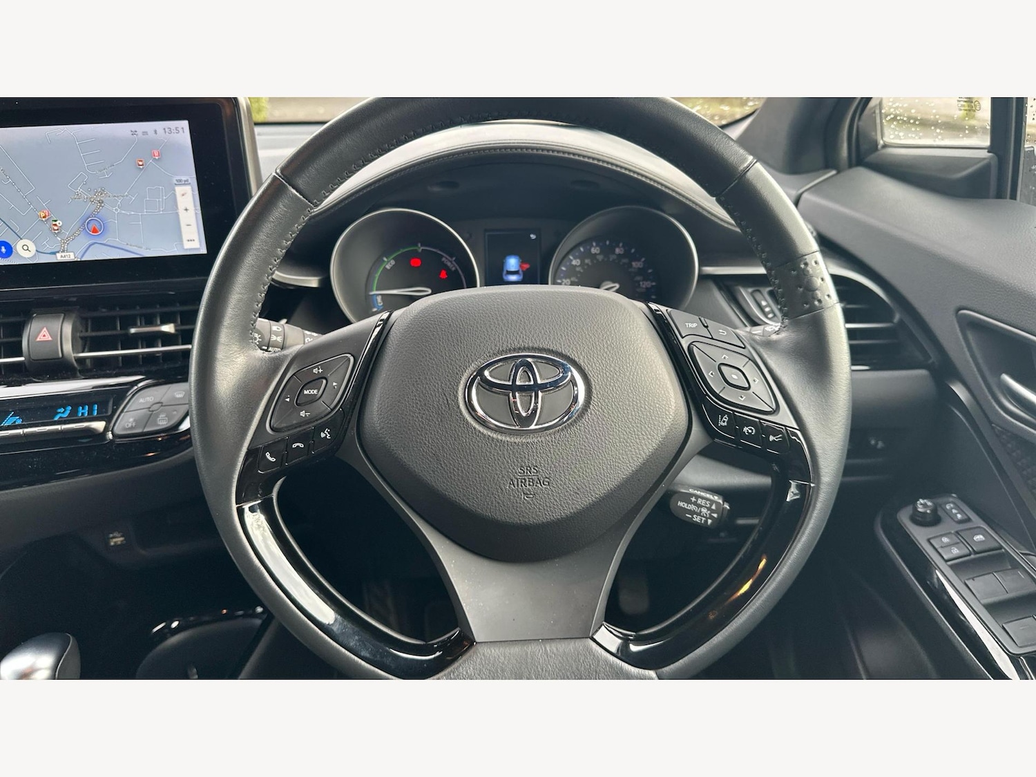 Used Toyota C-HR 2023 for sale - 77314856: Photo 10