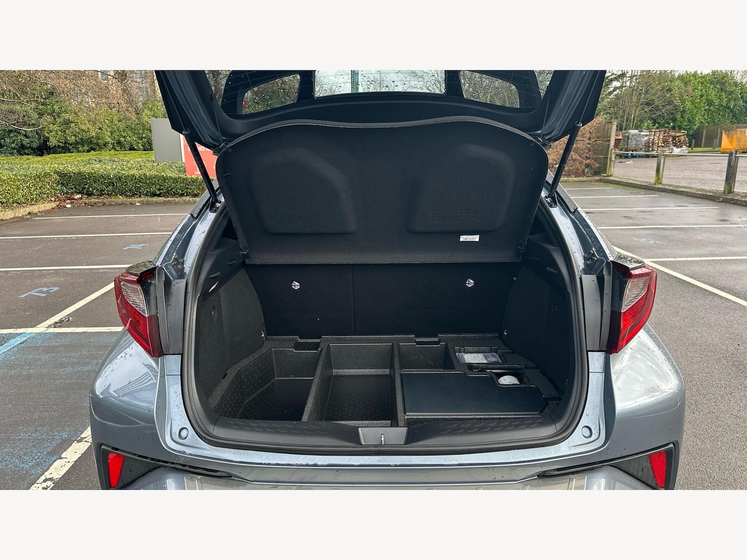 Used Toyota C-HR 2023 for sale - 77314856: Photo 16