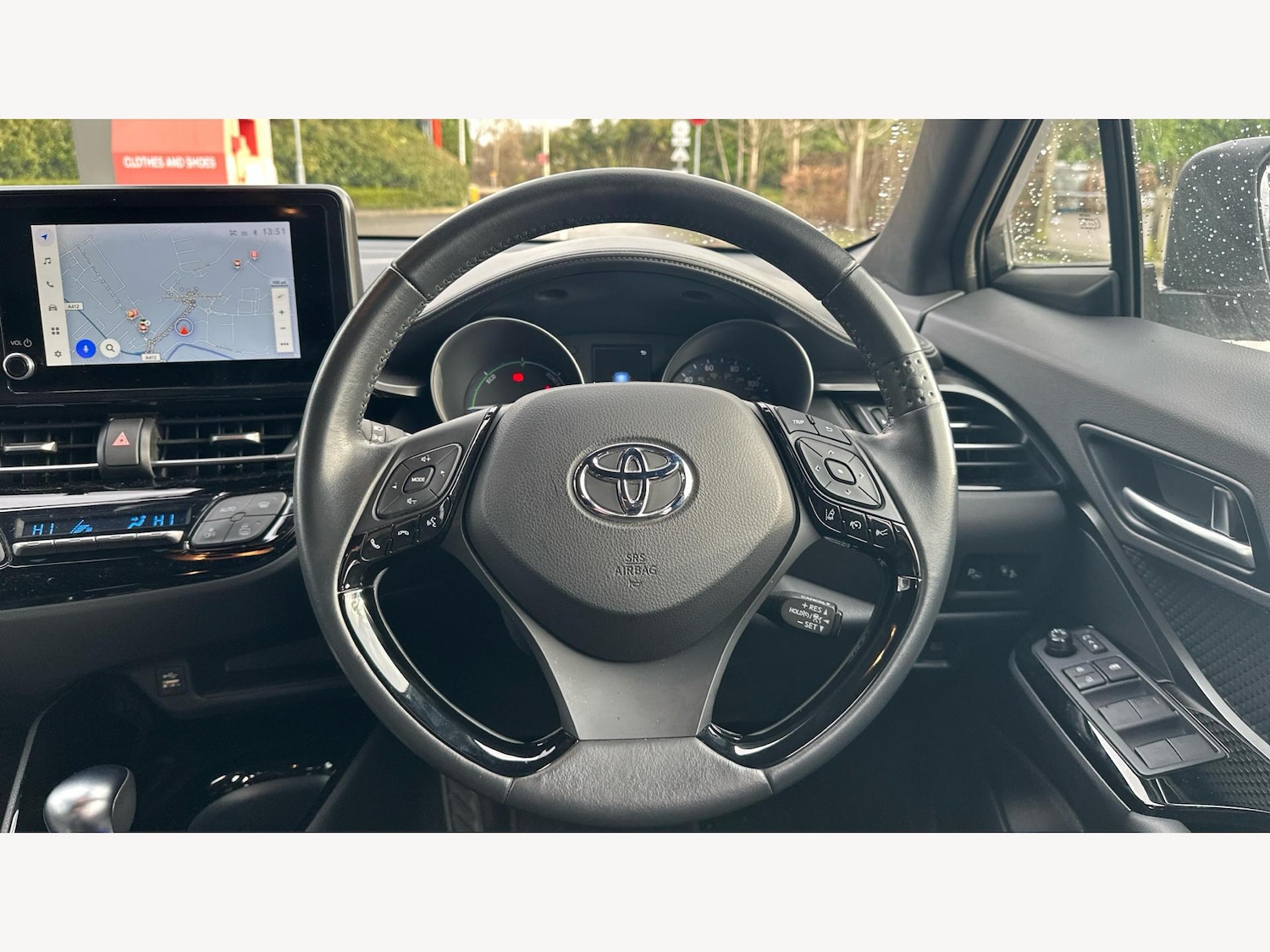 Used Toyota C-HR 2023 for sale - 77314856: Photo 8