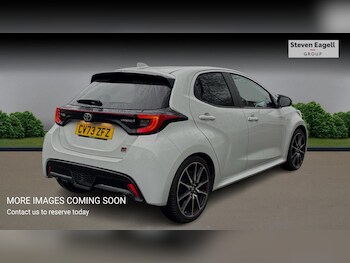 Used Toyota Yaris 2023 for sale - 77343813: Photo