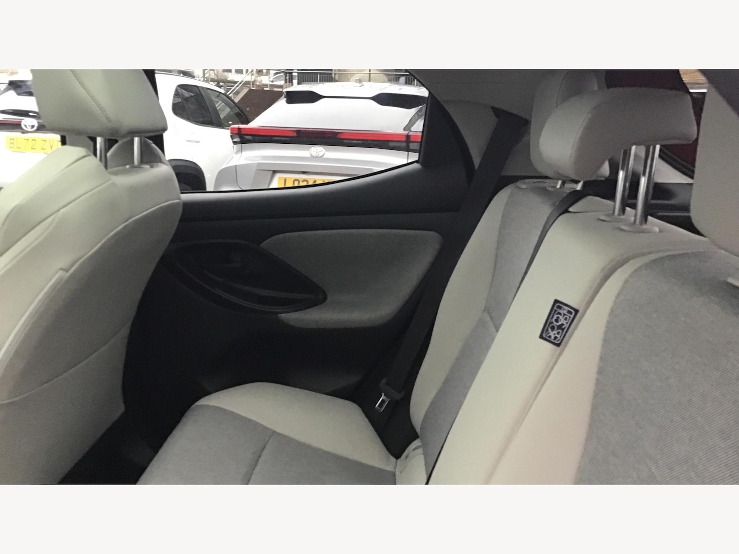 Used Toyota Yaris 2022 for sale - 77066985: Photo 15