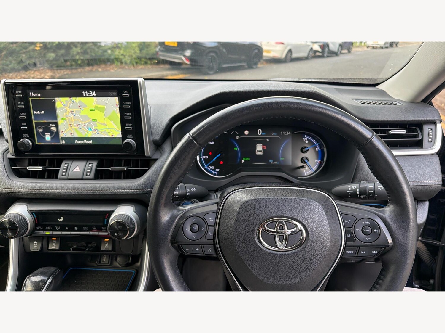 Used Toyota RAV4 2020 for sale - 76701601: Photo 8