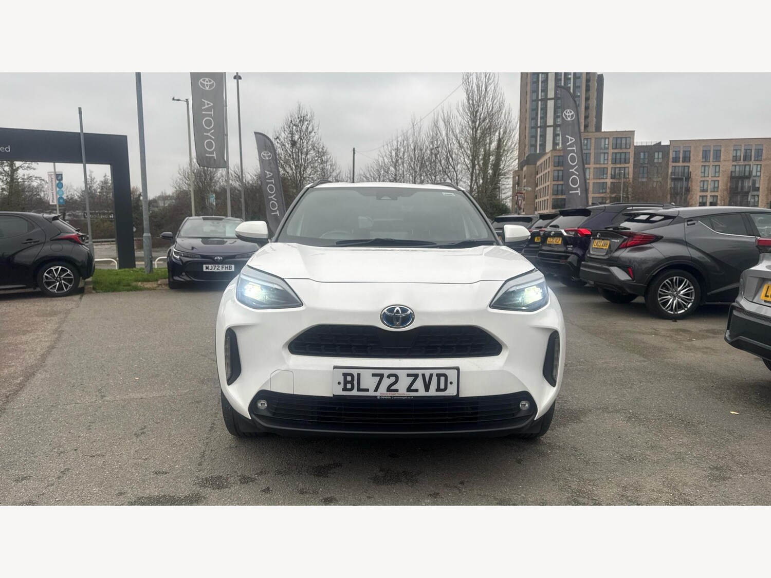 Used Toyota Yaris Cross 2023 for sale - 77057263: Photo 17