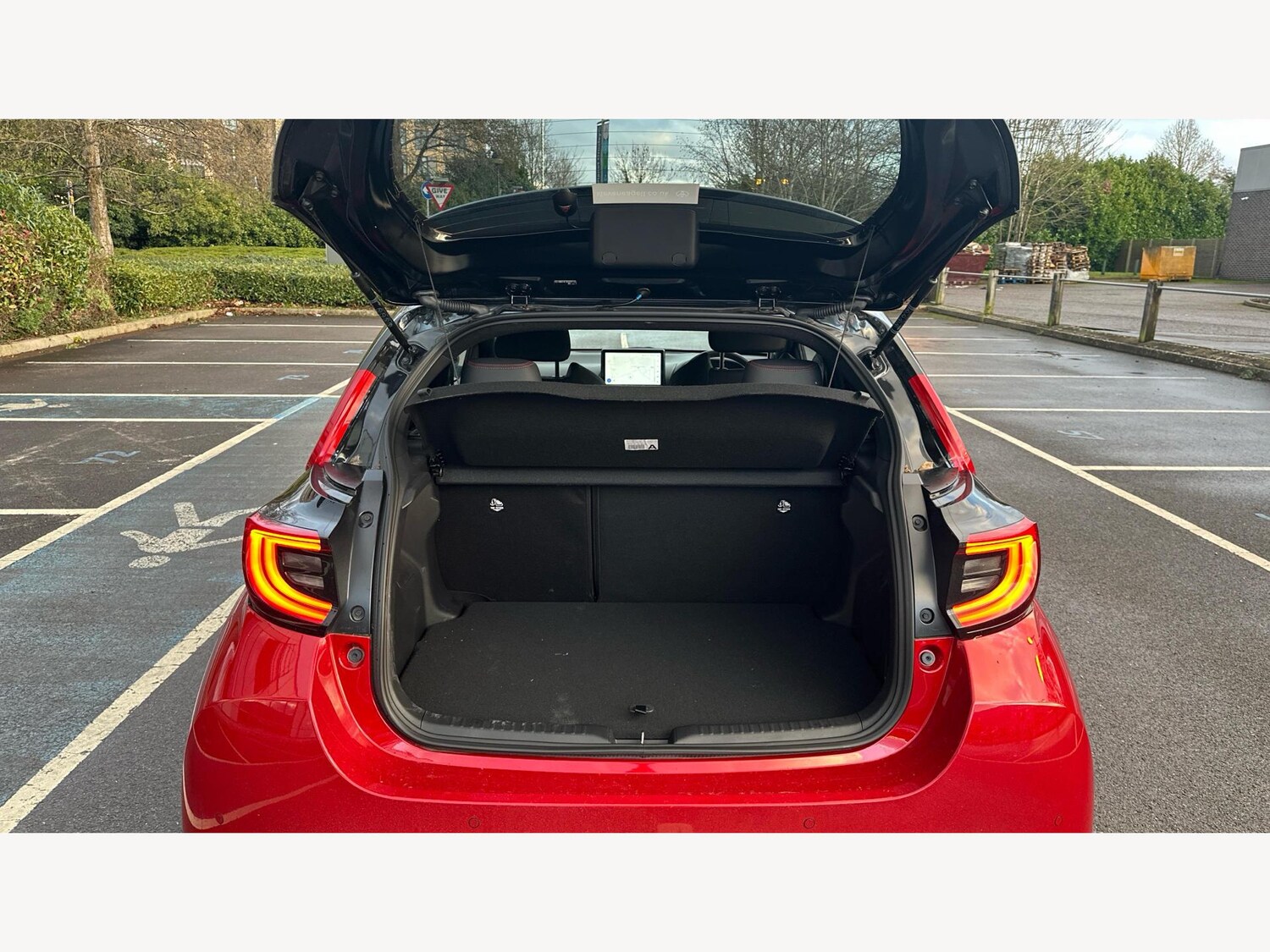 Used Toyota Yaris 2024 for sale - 77315284: Photo 16