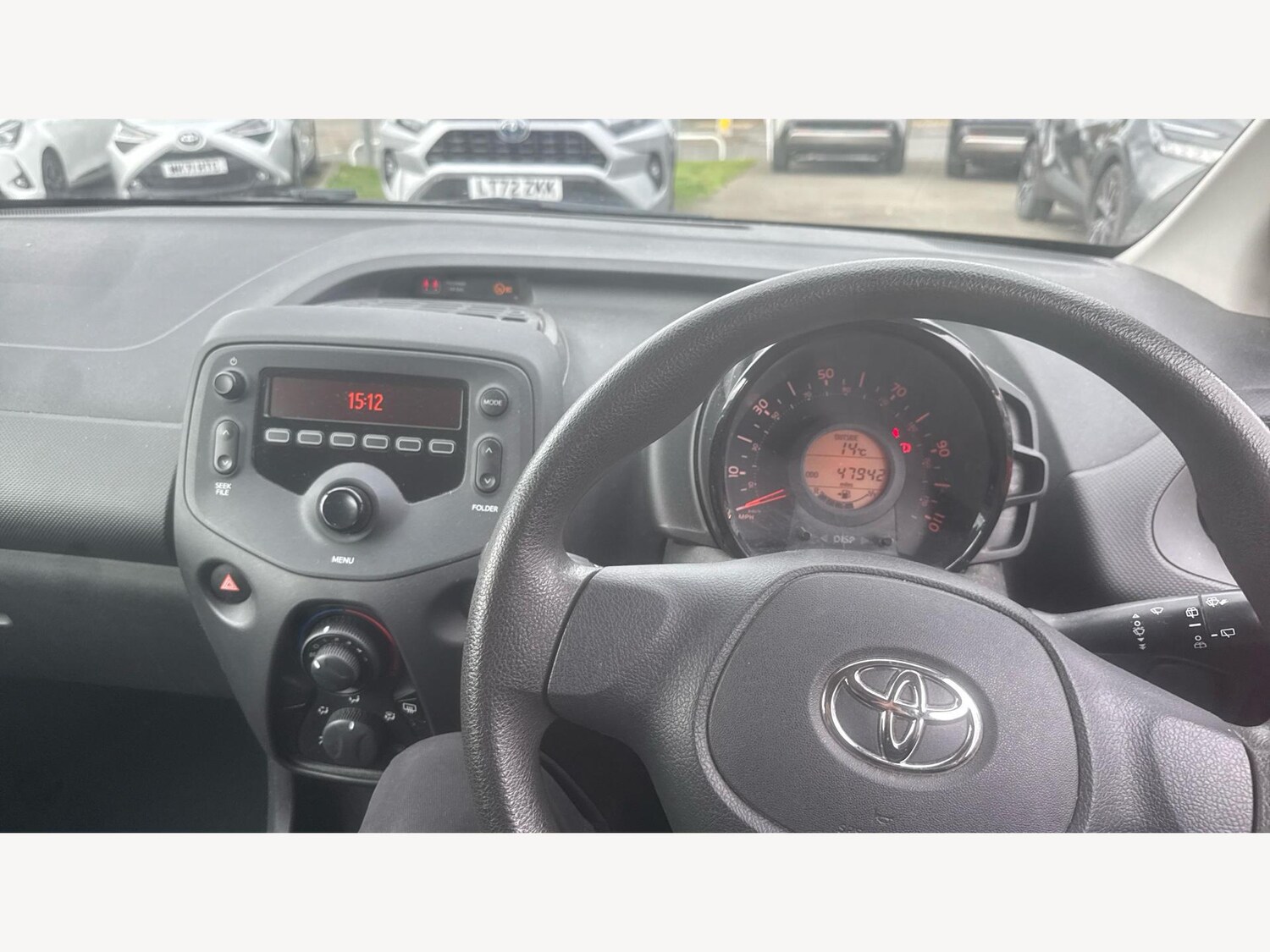 Used Toyota AYGO 2014 for sale - 76389208: Photo 10