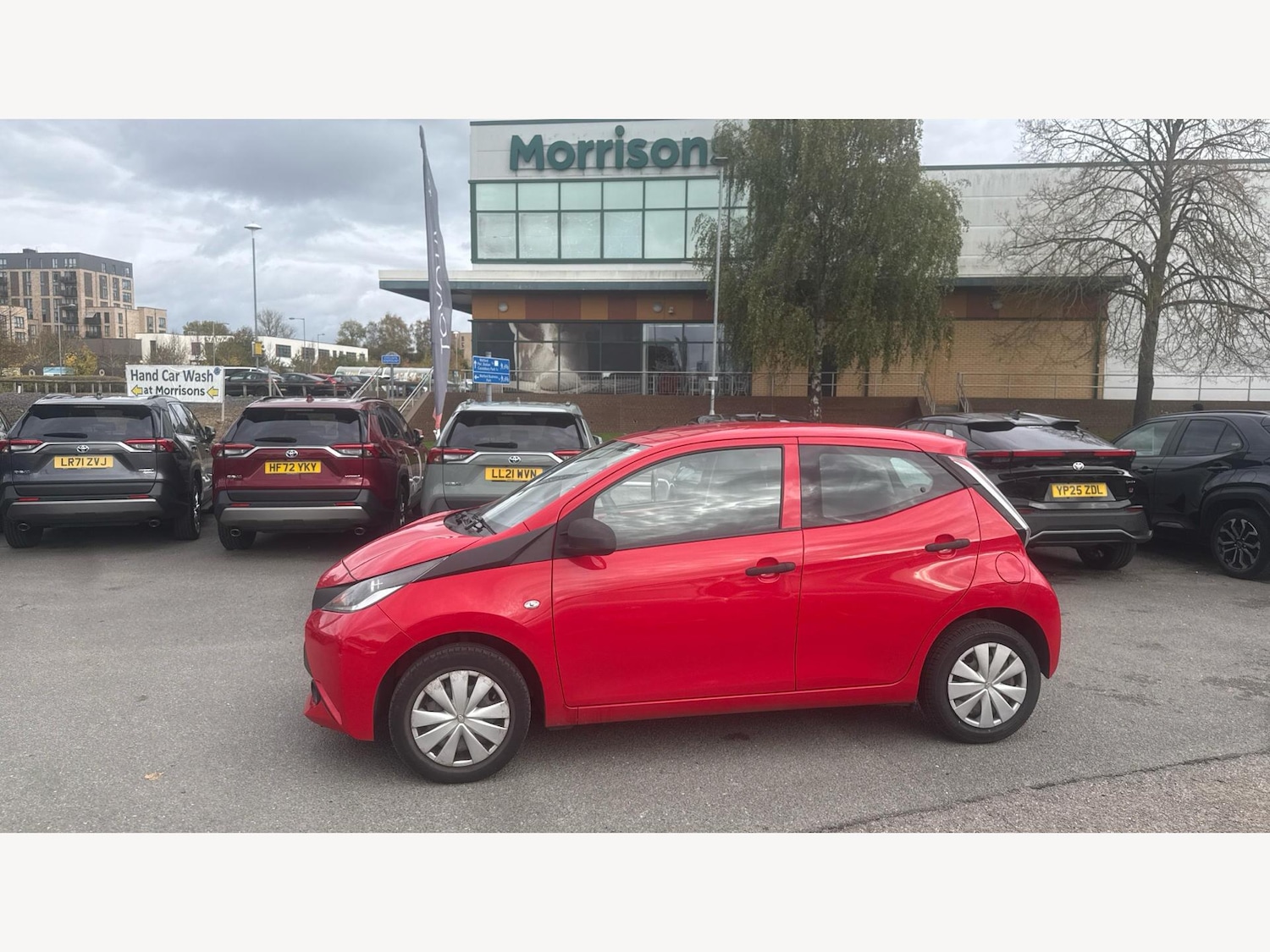 Used Toyota AYGO 2014 for sale - 76389208: Photo 19