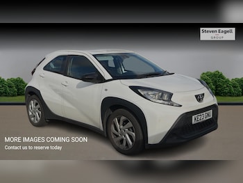 (23) - 1.0 VVT-i Pure Hatchback 5dr Petrol Manual Euro 6 (s/s) (72 ps)