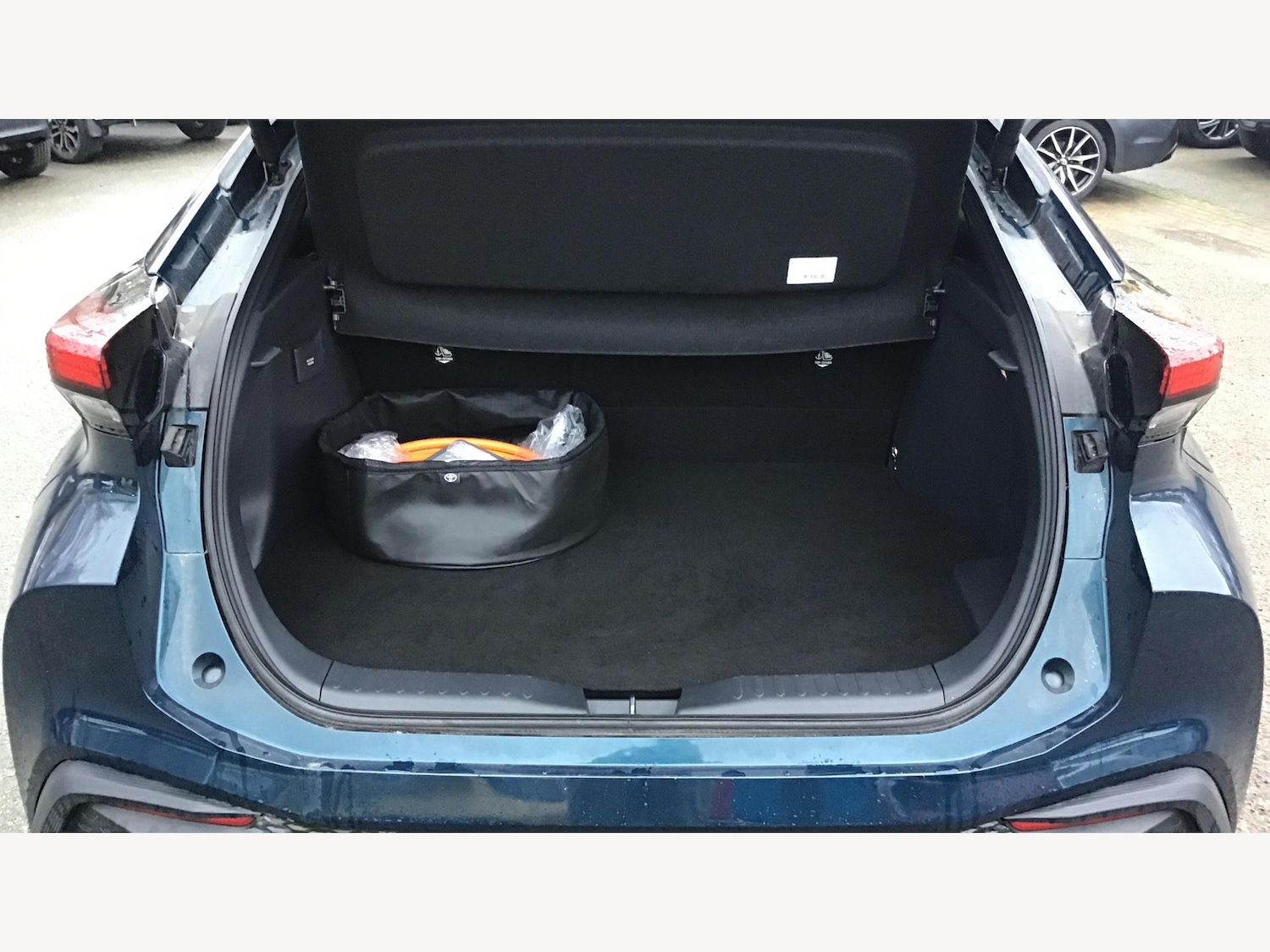 Used Toyota C-HR 2024 for sale - 77266785: Photo 16