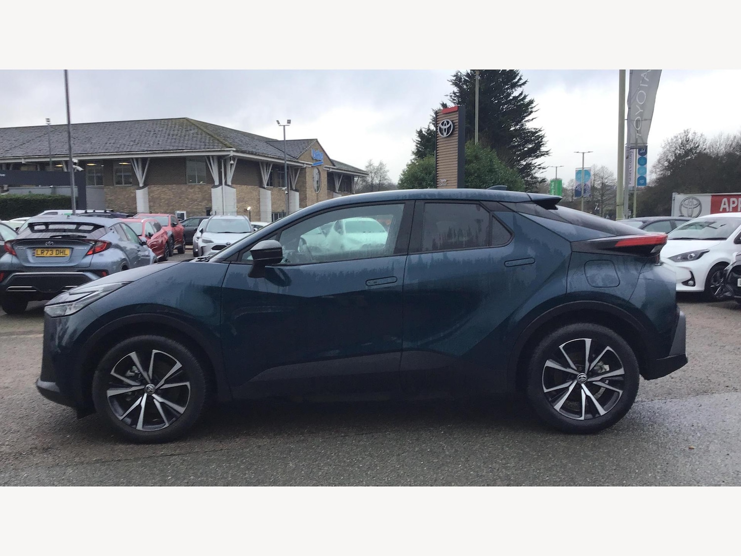 Used Toyota C-HR 2024 for sale - 77266785: Photo 19