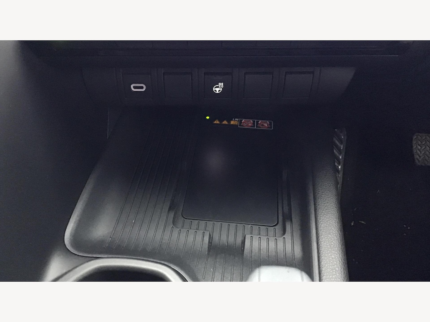 Used Toyota C-HR 2024 for sale - 77266785: Photo 22