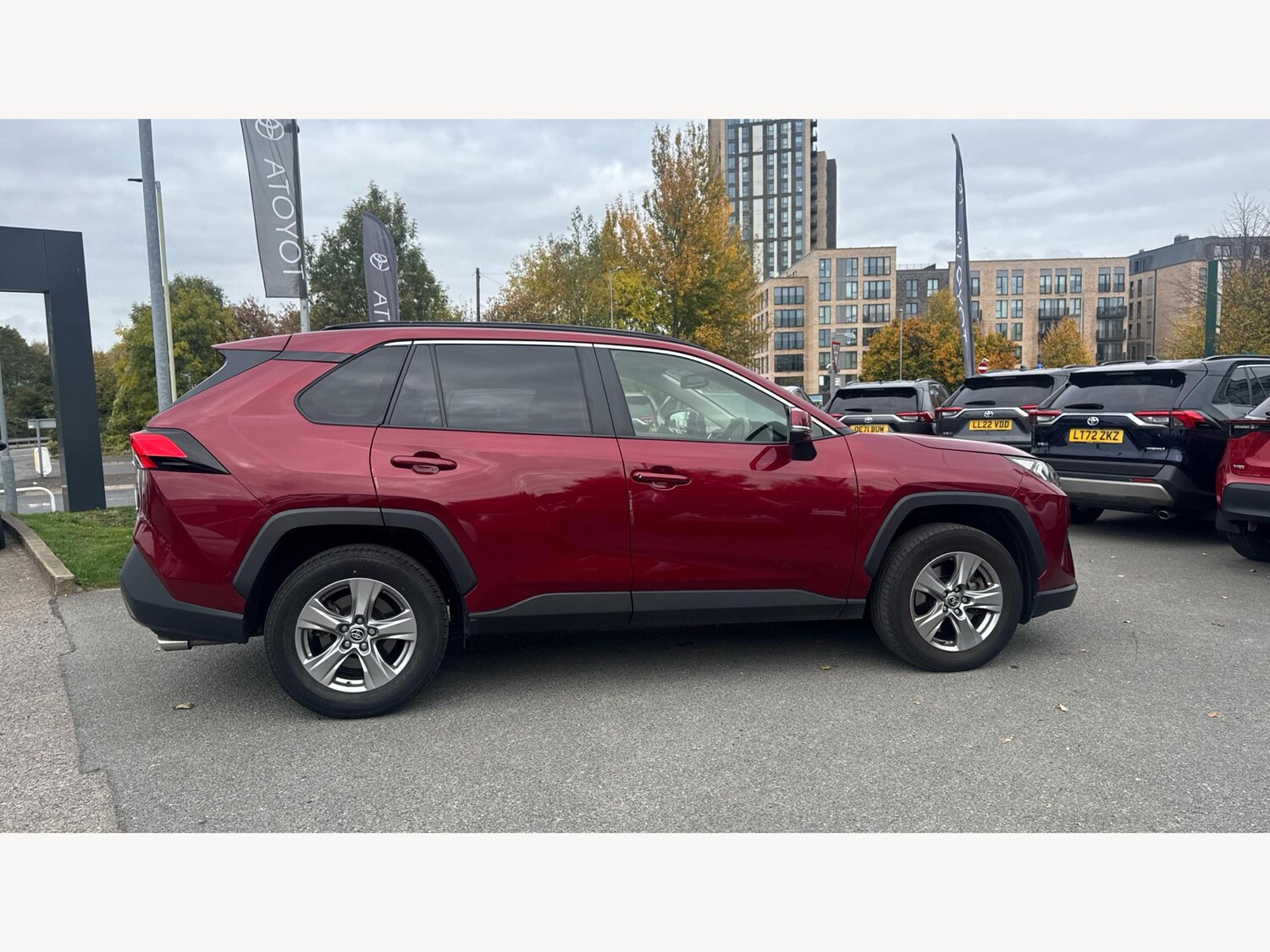 Used Toyota RAV4 for sale - 76472797: Photo 18