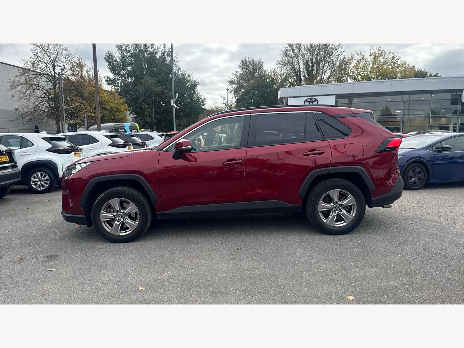 Used Toyota RAV4 for sale - 76472797: Photo 19