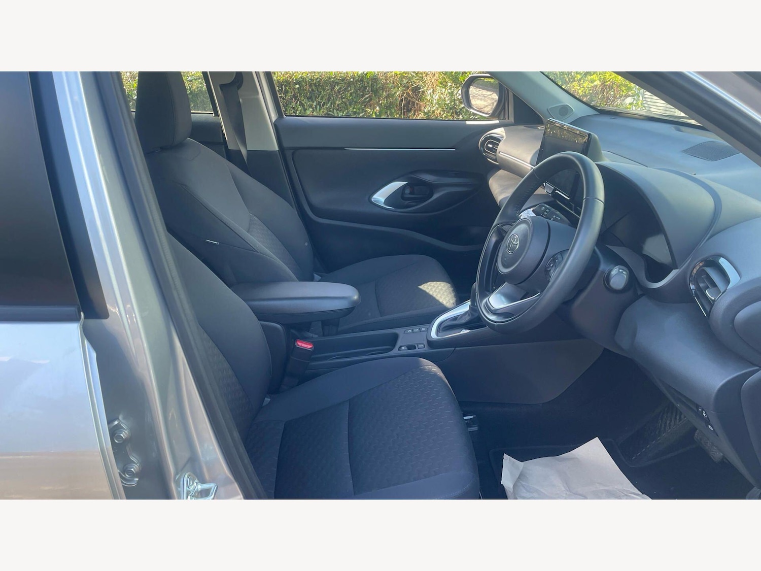 Used Toyota Yaris Cross 2025 for sale - 77993383: Photo 13