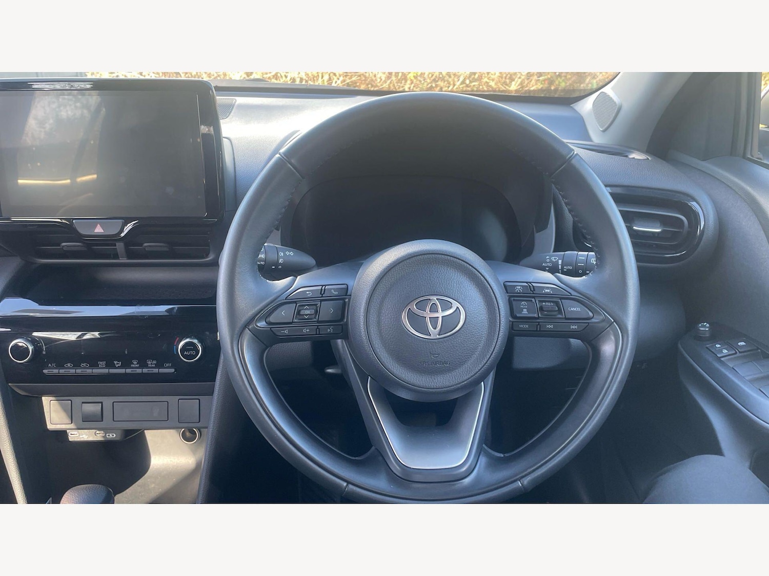 Used Toyota Yaris Cross 2025 for sale - 77993383: Photo 8