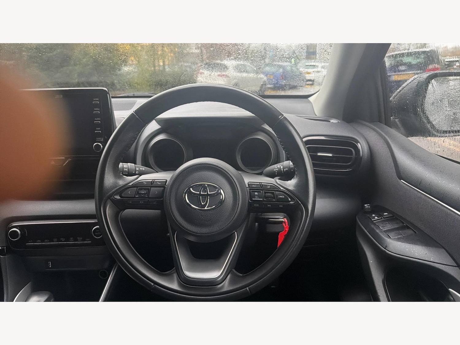 Used Toyota Yaris 2022 for sale - 76823861: Photo 10