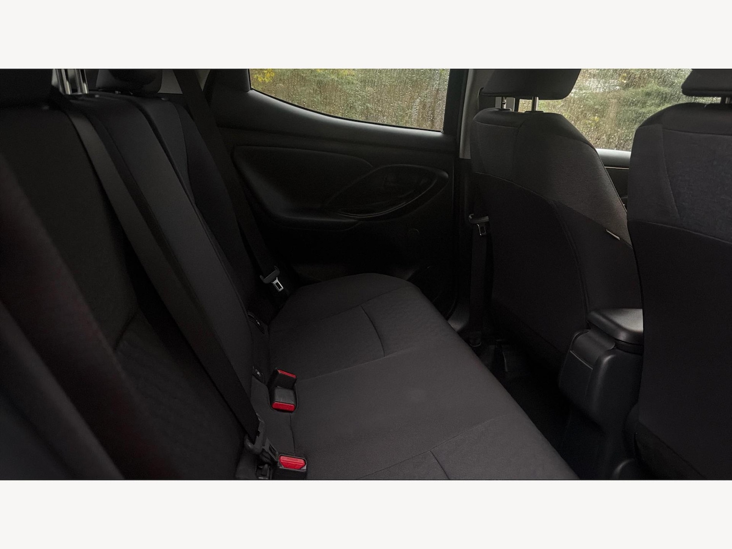 Used Toyota Yaris 2022 for sale - 76823861: Photo 14