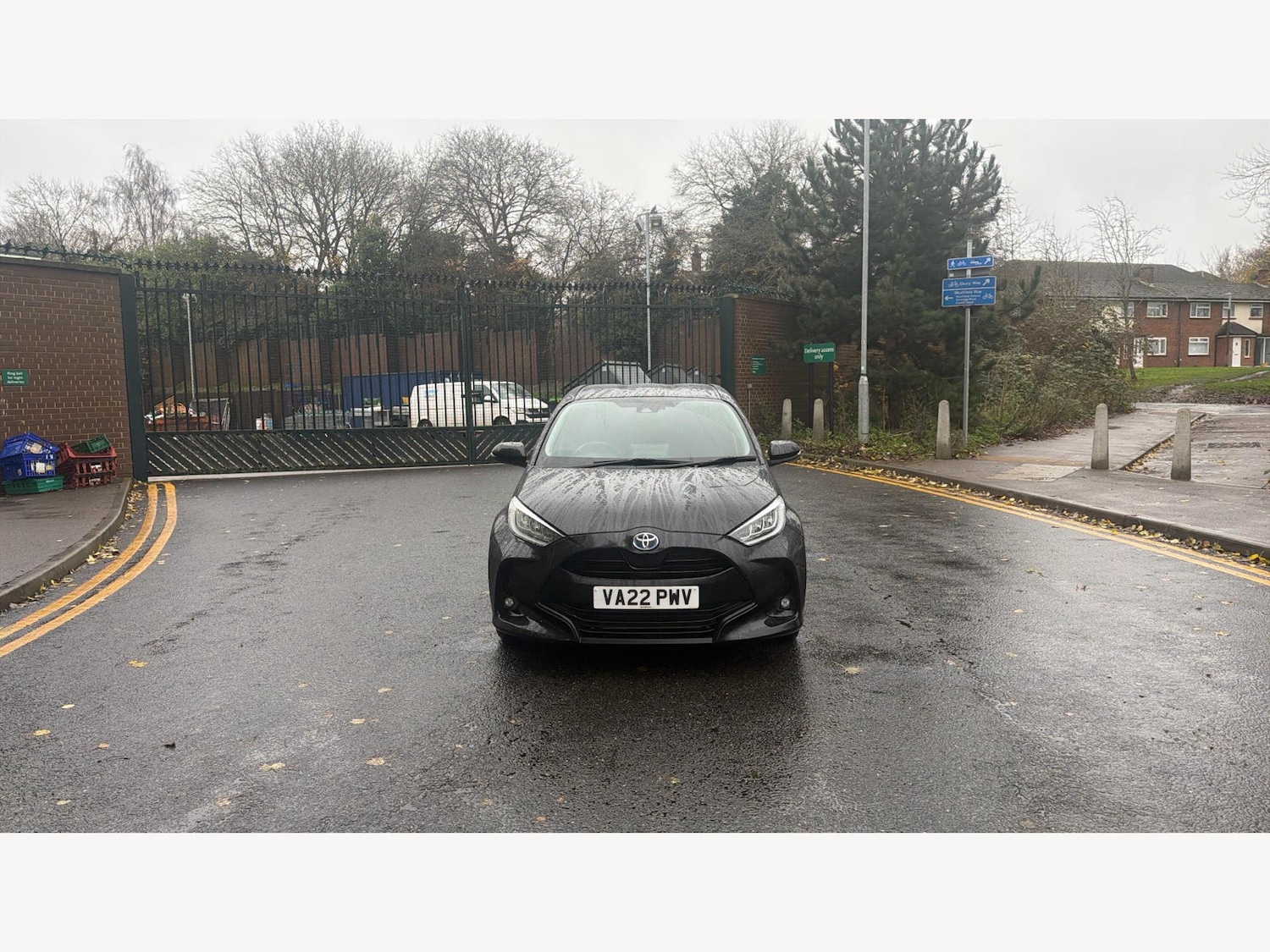 Used Toyota Yaris 2022 for sale - 76823861: Photo 17