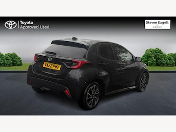 Used Toyota Yaris 2022 for sale - 76823861: Photo