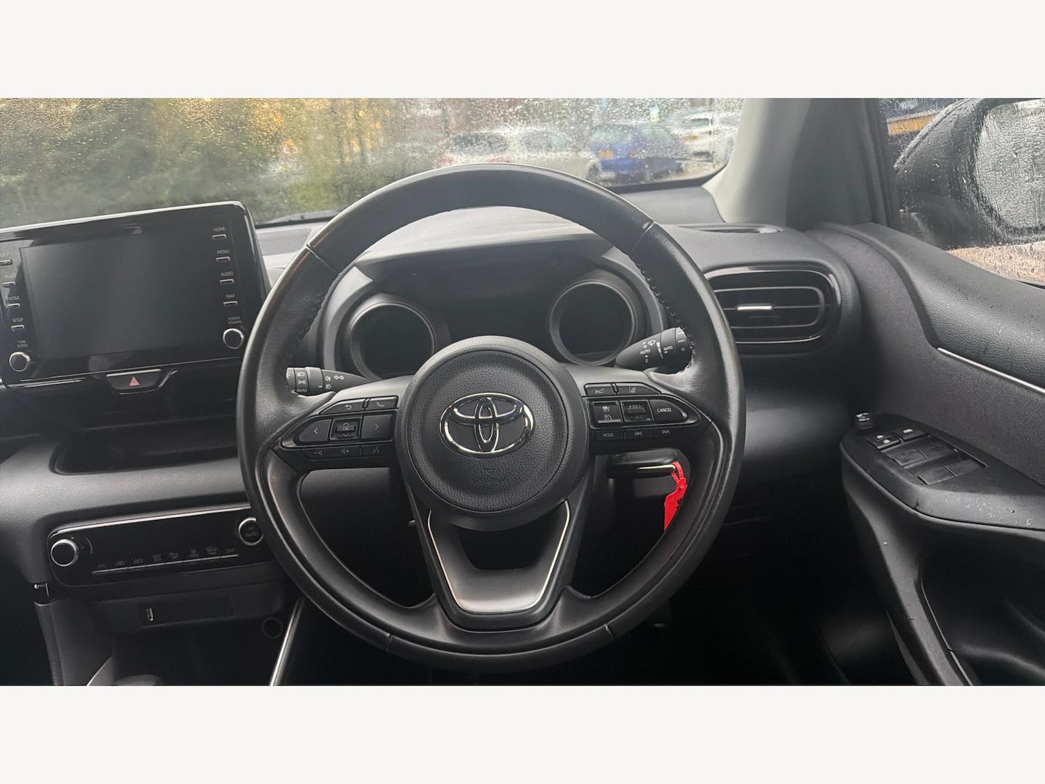 Used Toyota Yaris 2022 for sale - 76823861: Photo 8