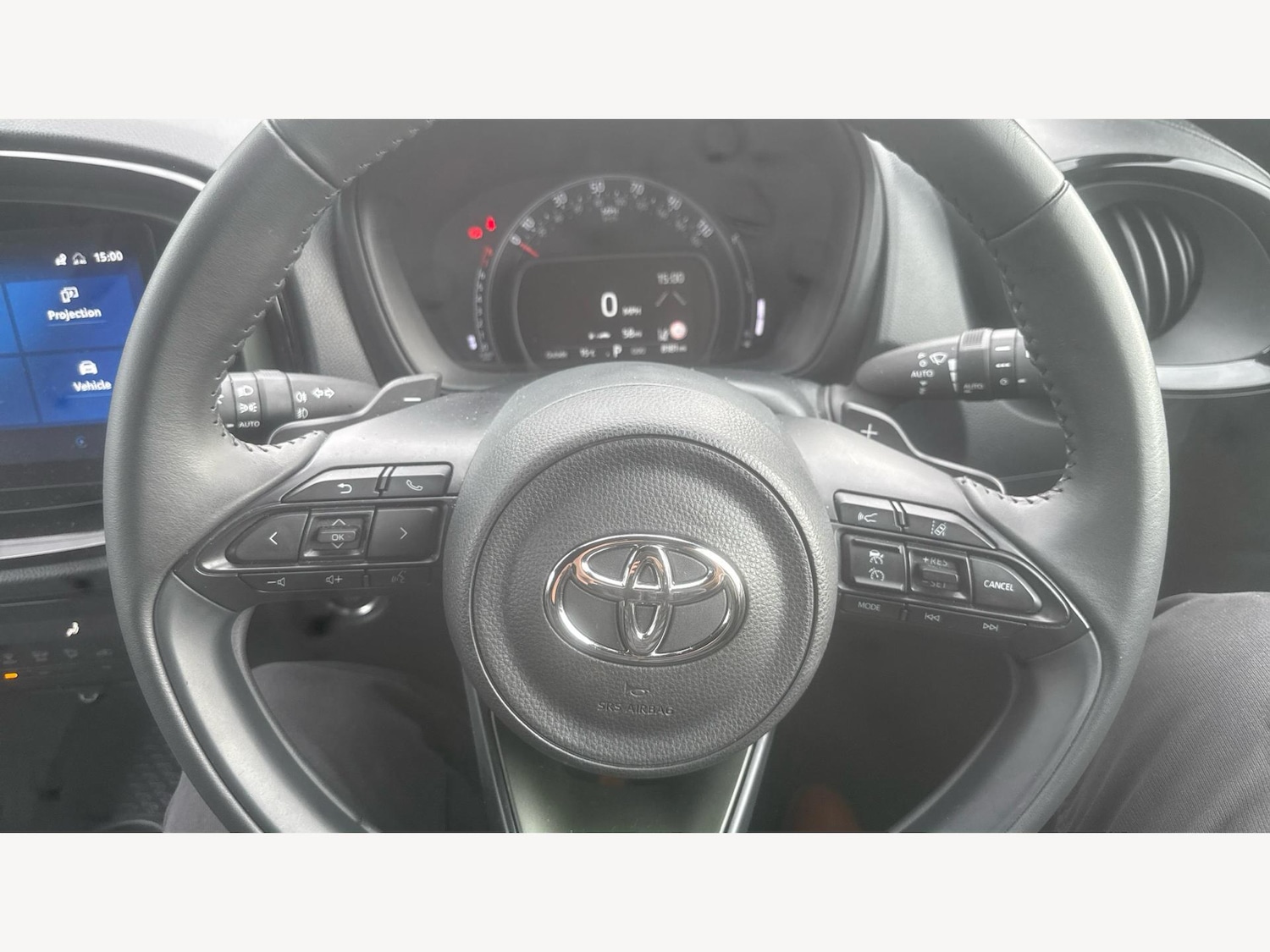 Used Toyota Aygo X 2023 for sale - 76446908: Photo 8