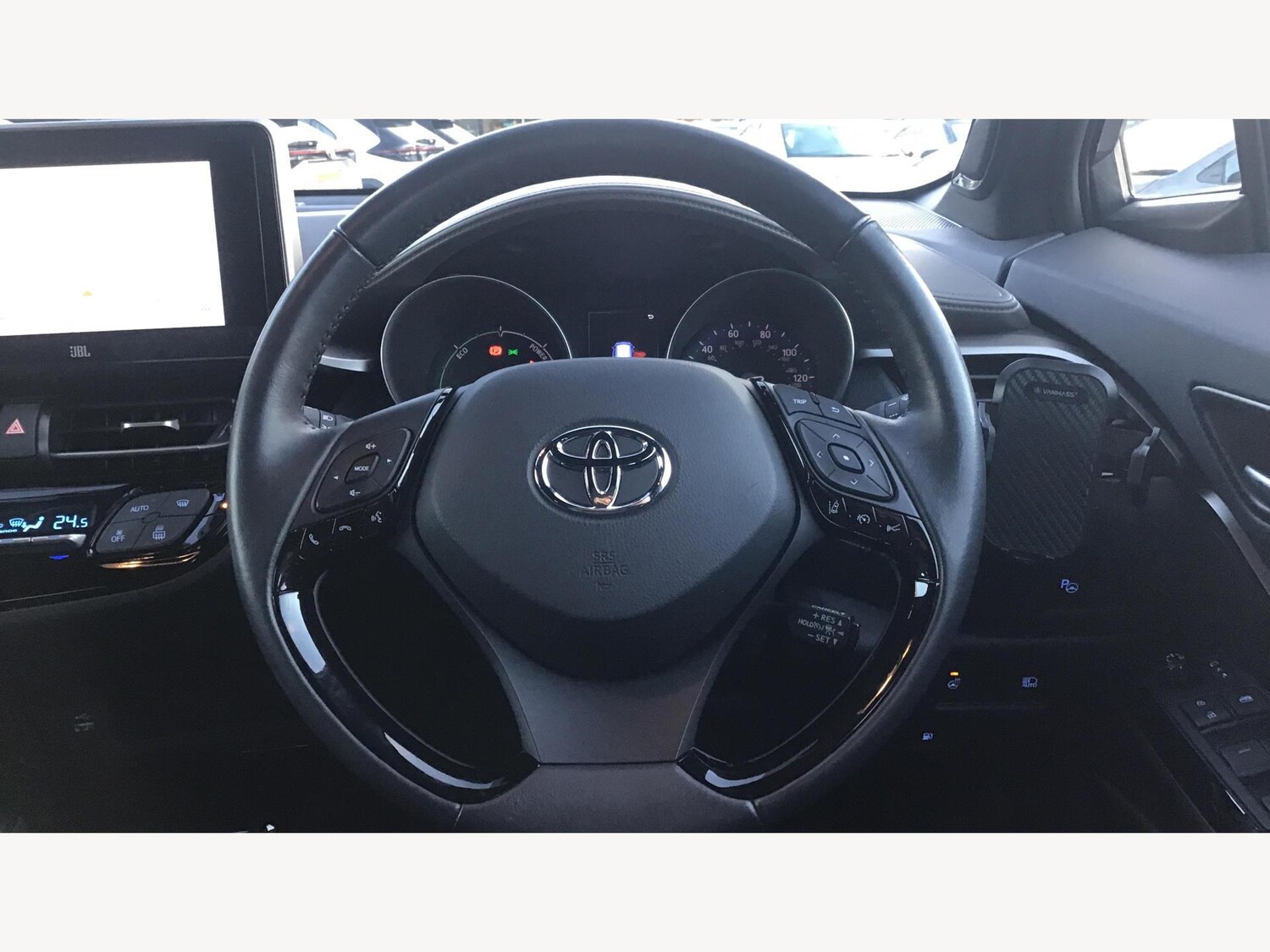Used Toyota C-HR 2023 for sale - 77029579: Photo 10