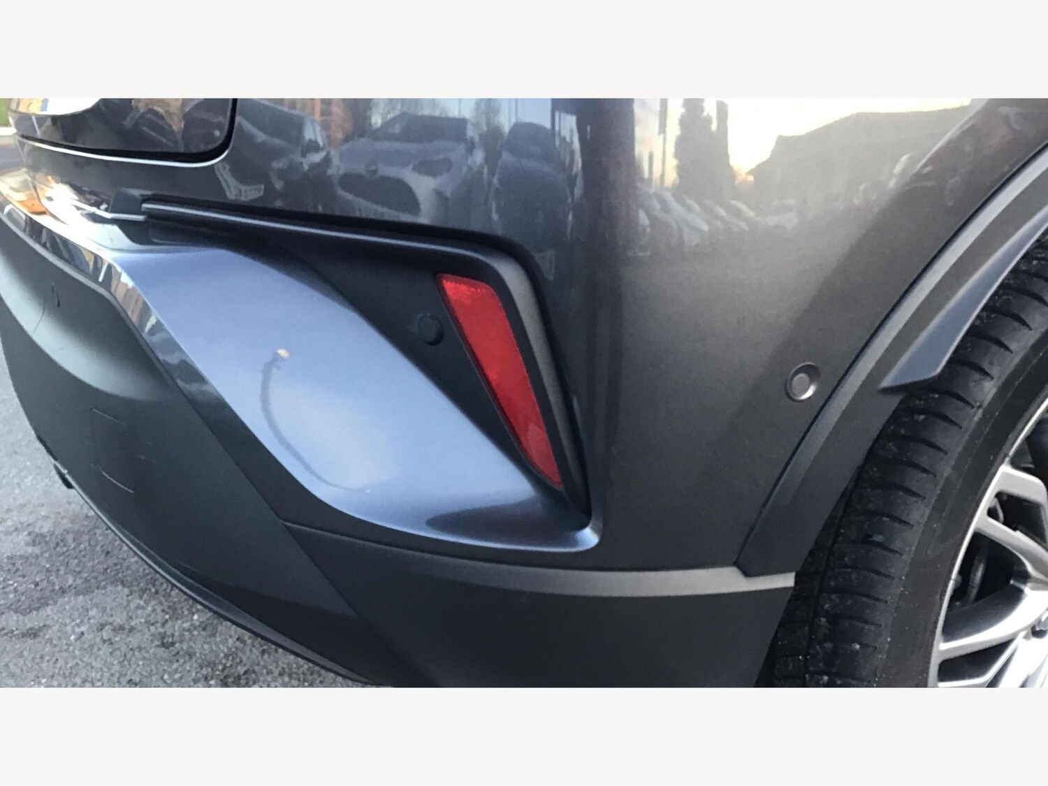 Used Toyota C-HR 2023 for sale - 77029579: Photo 24