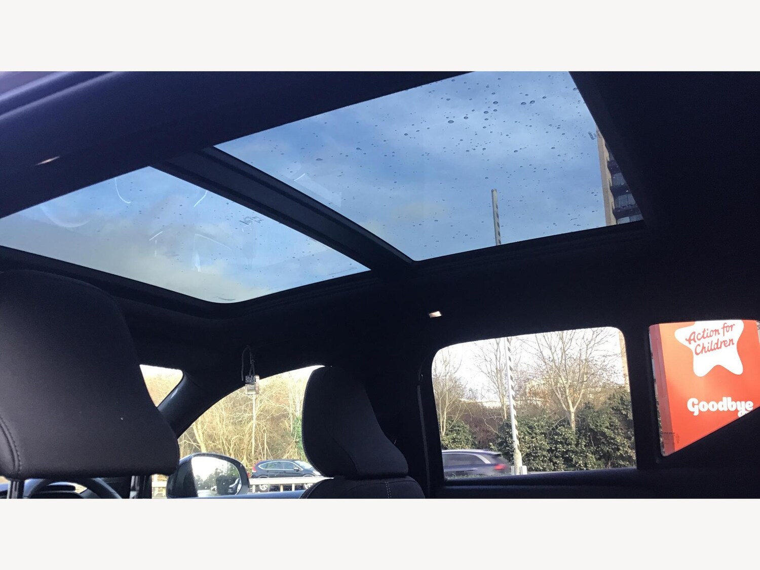 Used Volvo XC40 2023 for sale - 77202922: Photo 25