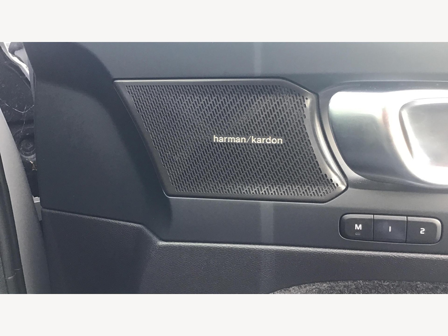 Used Volvo XC40 2023 for sale - 77202922: Photo 30