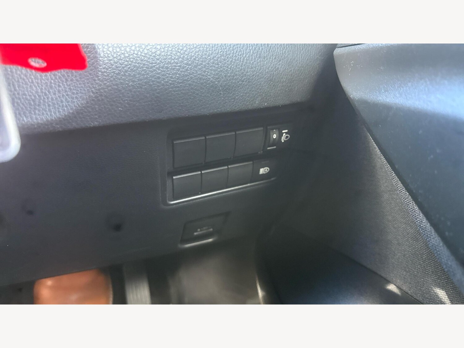 Used Toyota Yaris 2024 for sale - 76432298: Photo 23