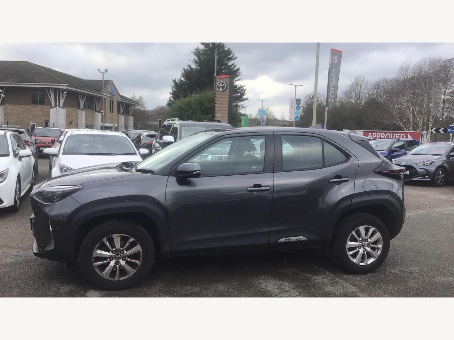 Used Toyota Yaris Cross 2023 for sale - 77411954: Photo 19