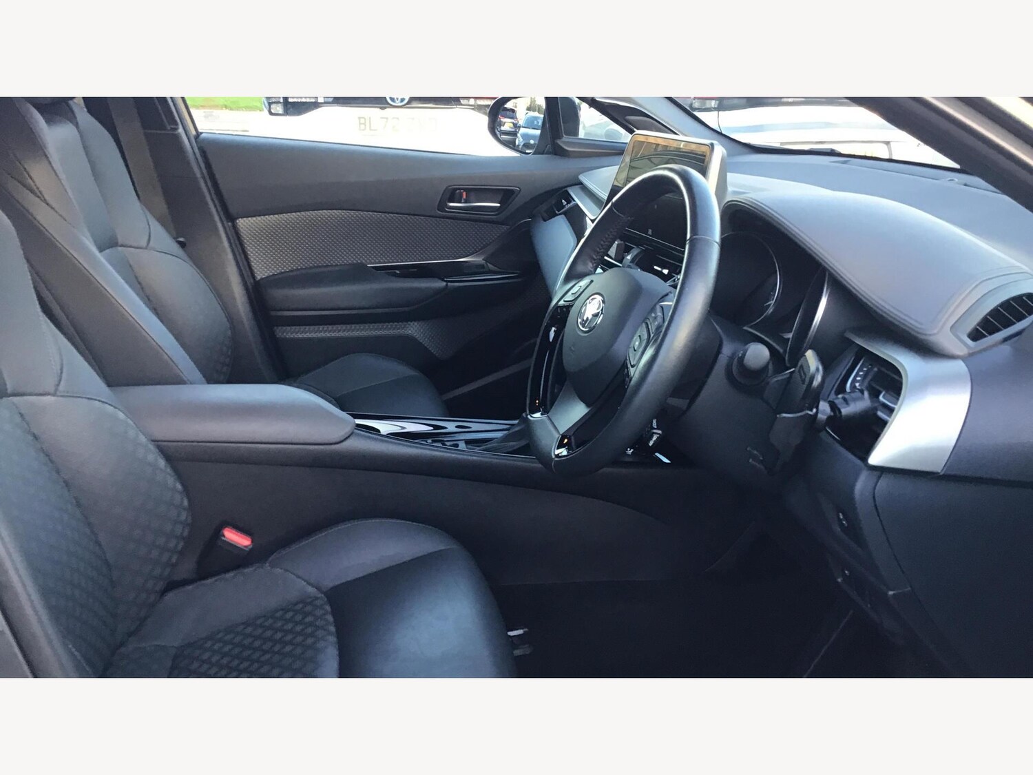 Used Toyota C-HR 2023 for sale - 77839199: Photo 13