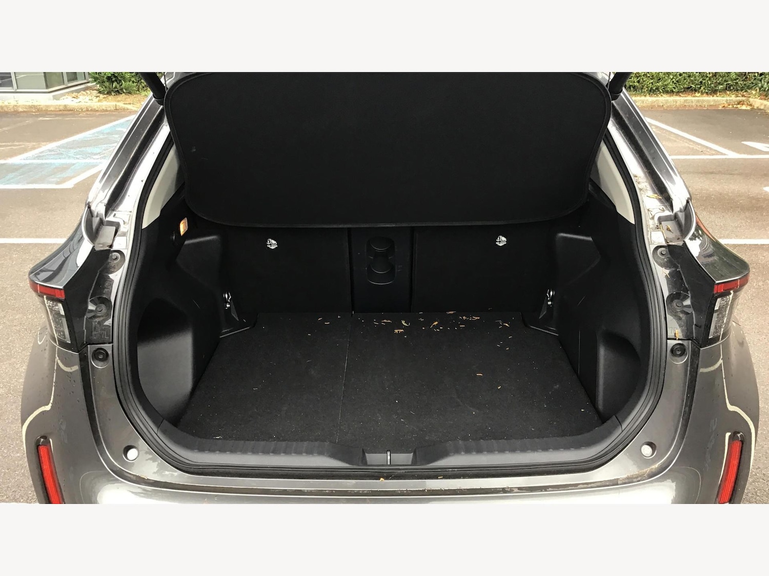 Used Toyota Yaris Cross 2022 for sale - 76388069: Photo 16