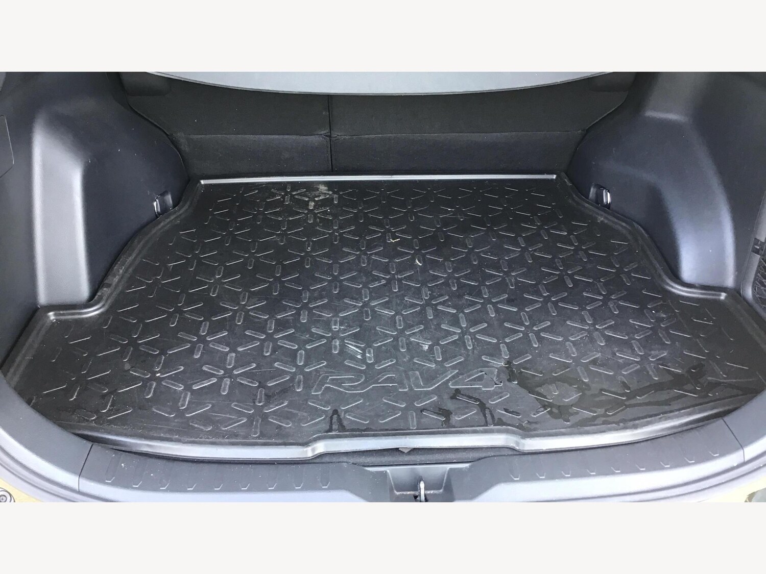 Used Toyota RAV4 2022 for sale - 76026638: Photo 16