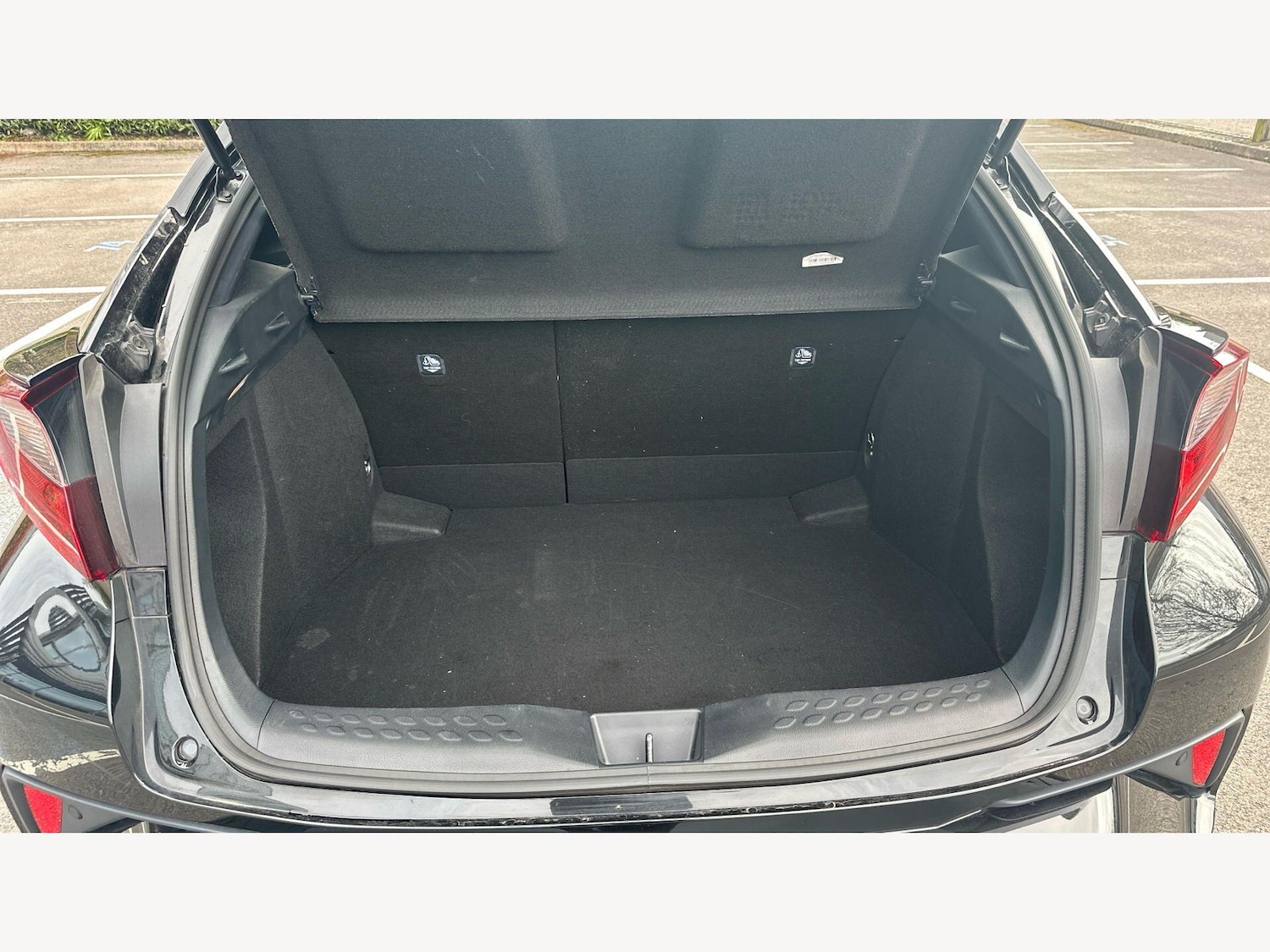 Used Toyota C-HR 2022 for sale - 78220365: Photo 16