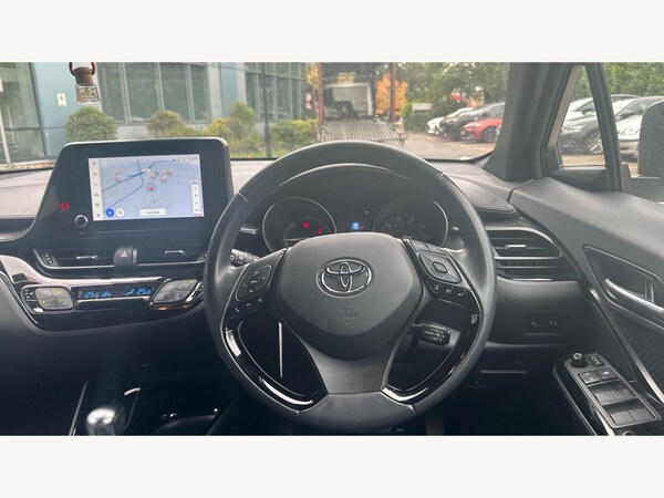Used Toyota C-HR 2023 for sale - 76295527: Photo 10