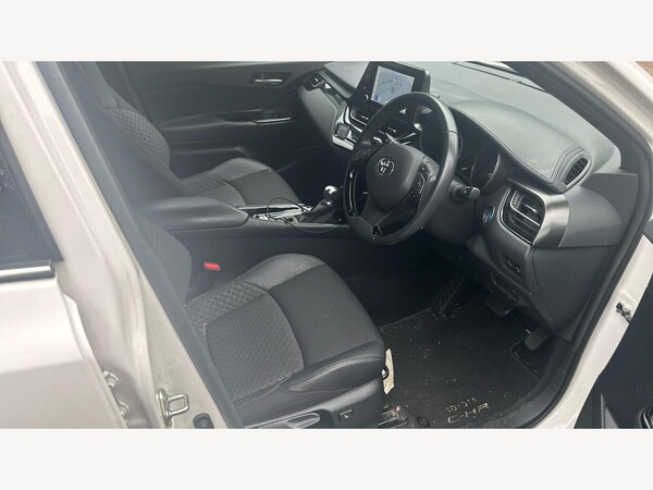 Used Toyota C-HR 2023 for sale - 76295527: Photo 13
