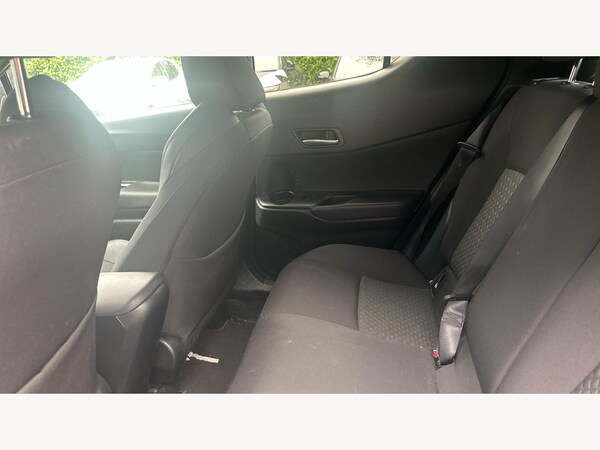 Used Toyota C-HR 2023 for sale - 76295527: Photo 15