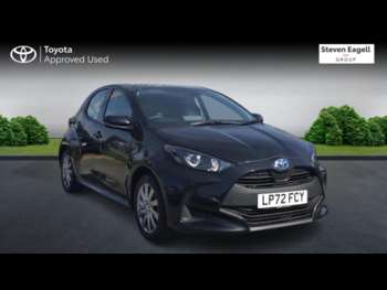 2022 (72) - 1.5 VVT-h Icon Hatchback 5dr Petrol Hybrid E-CVT Euro 6 (s/s) (116 ps)