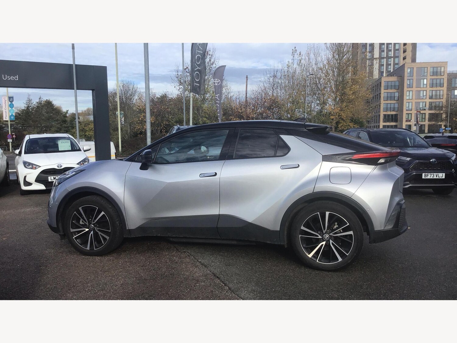 Used Toyota C-HR 2024 for sale - 76802403: Photo 19