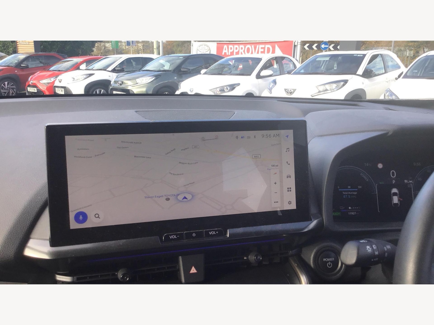 Used Toyota C-HR 2024 for sale - 76802403: Photo 9