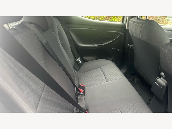 Used Toyota Yaris 2022 for sale - 76095143: Photo 14
