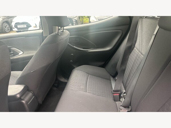 Used Toyota Yaris 2022 for sale - 76095143: Photo 15