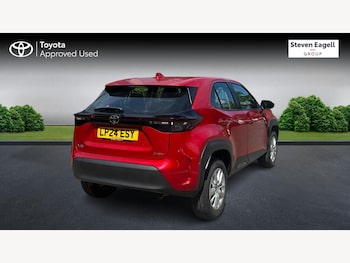 Used Toyota Yaris Cross 2024 for sale - 78923055: Photo
